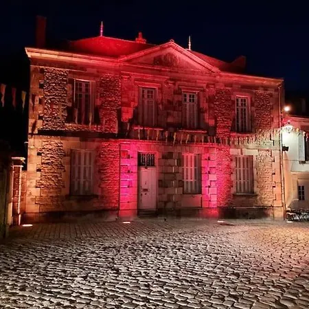 La Porte Saint Mi-sel, Au Coeur De La Cite Medievale 아파트