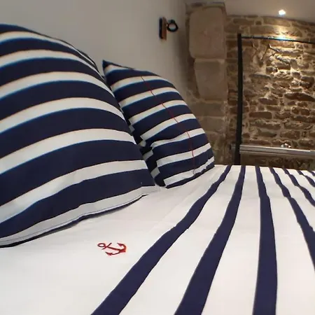 아파트 La Porte Saint Mi-sel, Au Coeur De La Cite Medievale